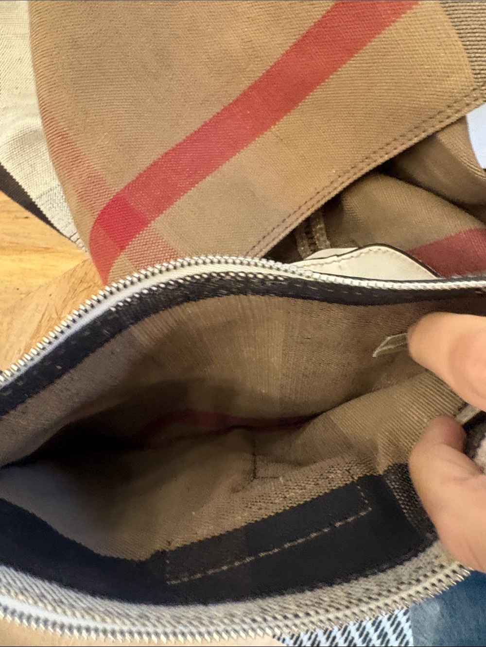 Burberry Brown Canvas Shoulder Bag with Striped Accents - Picture 7 of 11